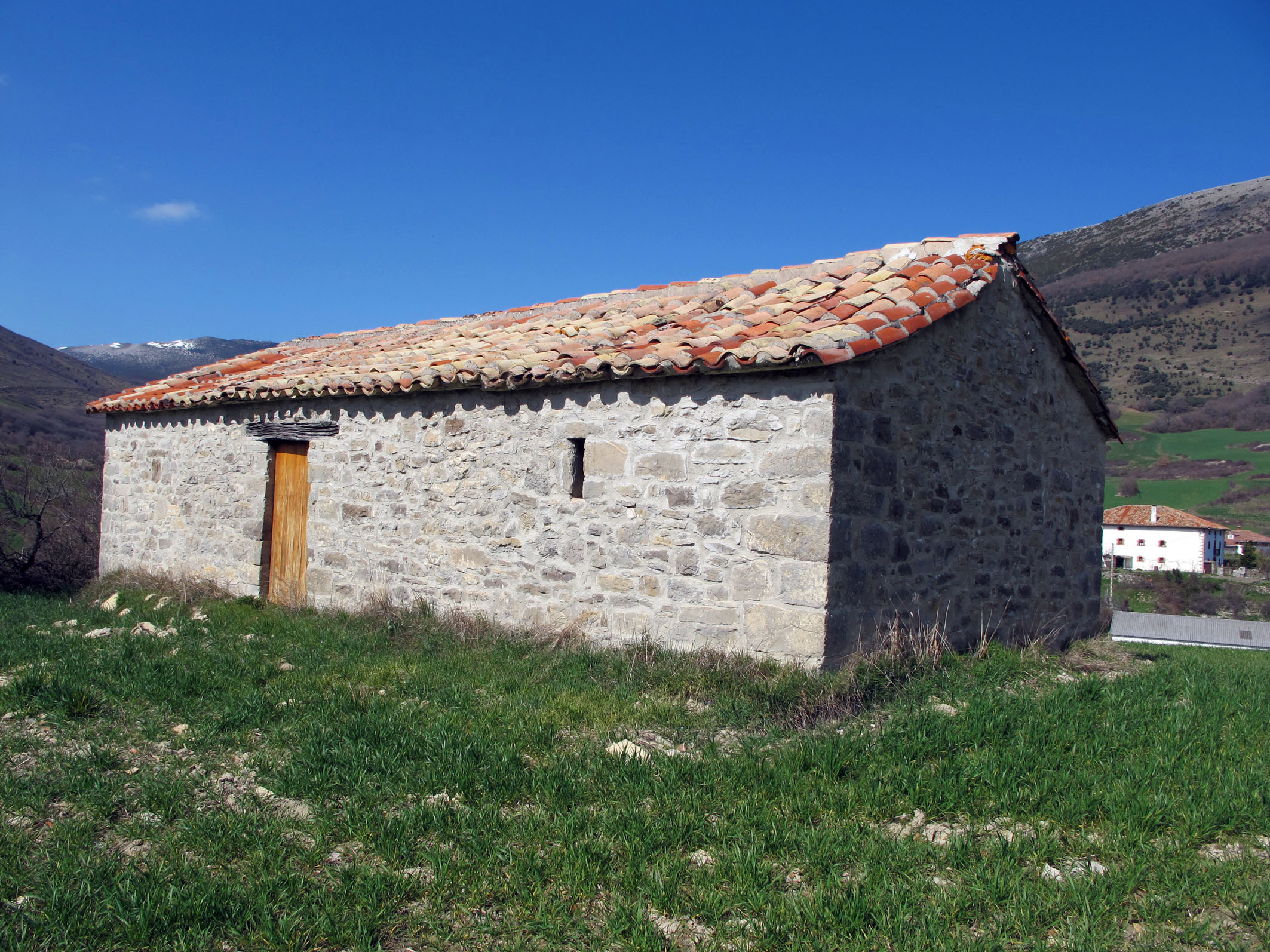 San Juan y San Pablo ermita Ollon