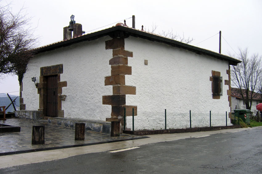 San Juan Txiki ermita Lazkaomendin