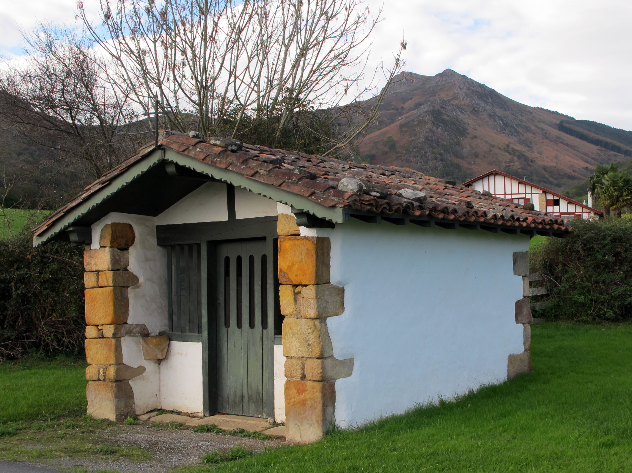 San Juan Bautista ermita Sara aldean