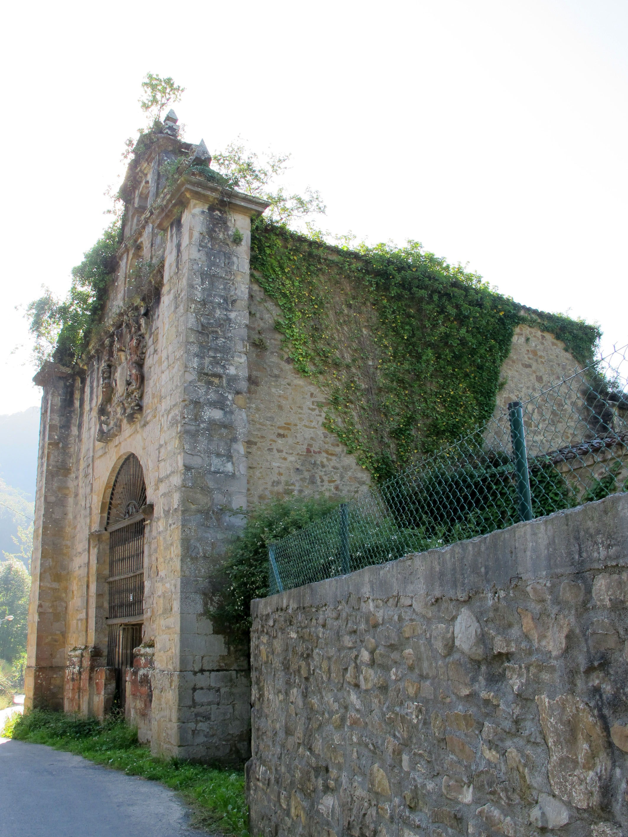San Antonio ermita, Zalla