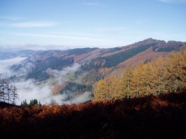 Atxolin eta Kortazar hegoekialdetik ikusita