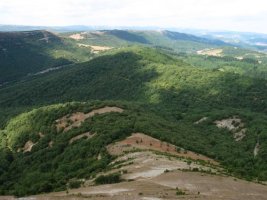 Domaikia aldeko isurialdea gainetik