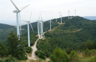 Tontorretik ekialdera begira