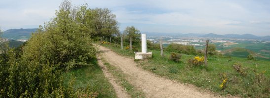 Erpin geodesikoa eta buzoia dauden gunea