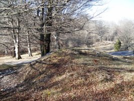 San Cristobal tumulua