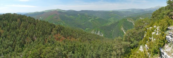 Paisaia ederrak Armotoako gailurretik