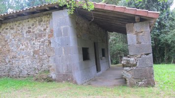 San Juan ermita Aldegoiena auzoan, Mañaria
