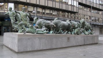 Monumento al encierro, Iruñea