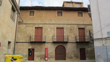 Acedo etxea, Faltzes