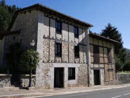 Ospitalzar etxea, Albiztur