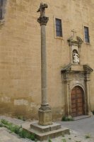 Gurutzea eliz atarian, Tafalla