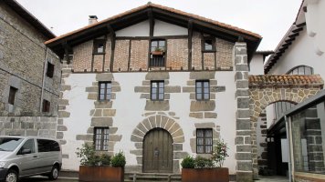 Mendikoetxe etxea, Alkiza