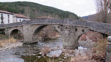 Maitzaldea zubia, Espartza Zaraitzu