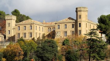 Palacio de la Vega jauregia, Deikaztelu