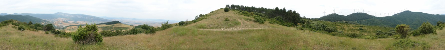 Santa Agedako muinoaren magaletik