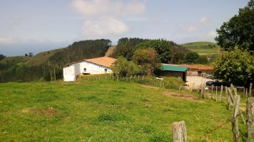 Arbil (434m) Pagatza baserria, Arbil azpian