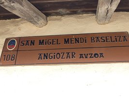 San Migel Mendi Ermita. Angiozar