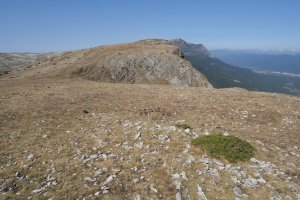 Ekialdeko ertzetik aurrera gerturatzen