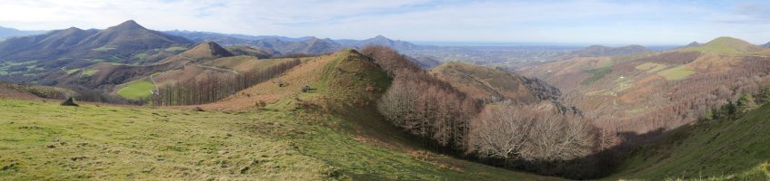 Meatzetako Bizkarretik Otsondo aldera jaisten
