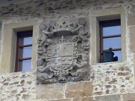 Etxea (Restergo Kalea). Aiara (Luiaondo)