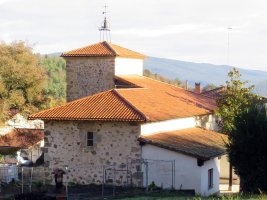 Santa Coloma eliza, Paul-Erriberagoitia