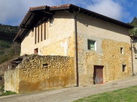 Etxea (Eliza Kalea 3) Sobron-Lantaron