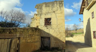 Etxea (Karobi Kalea 3), Caicedo de Yuso-Lantaron