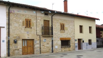 Etxea (Beheko Kalea 7), Zambrana