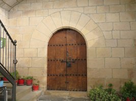 San Saturnino eliza, Uritz-Artzibar