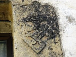 Sarmientotarren Dorrea, Loza-Urizaharra