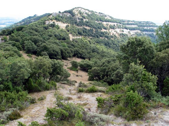 Arrato eta San Victor artean dagoen beste muino bat (Arratobe?)