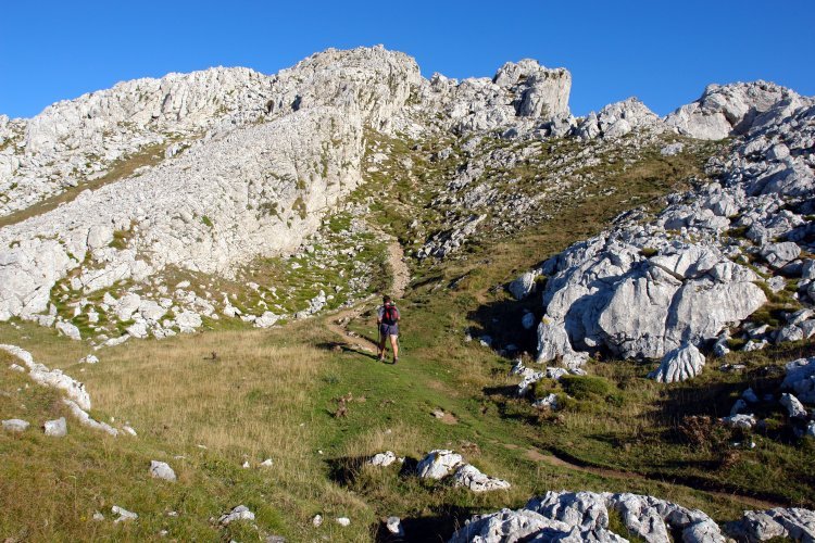 Ekialdeko igoerako pasarte bat