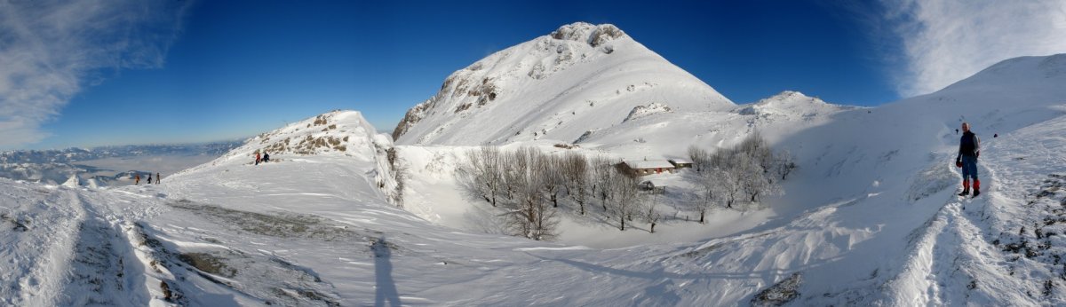 Hegoaldetik ikusita, ohiko igoeratik