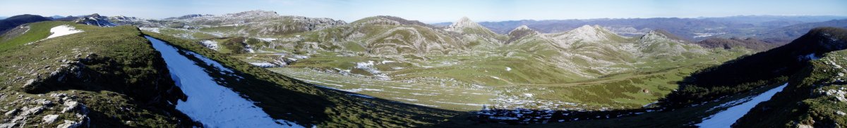 Iparraldera ikuspegi zabala