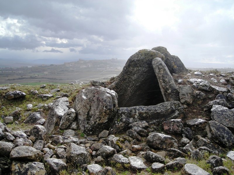 Alto de la Huesera trikuharria