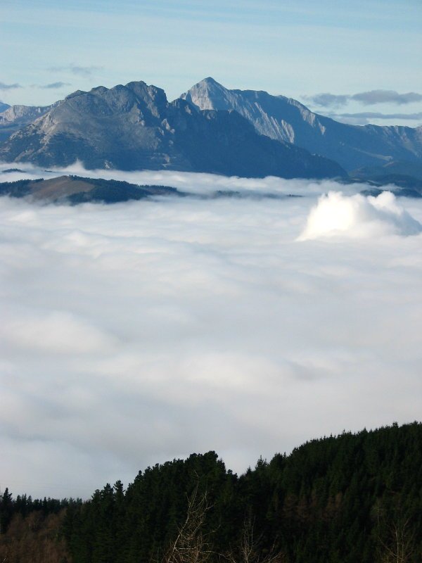 Udalaitz aldeko ikuspegia