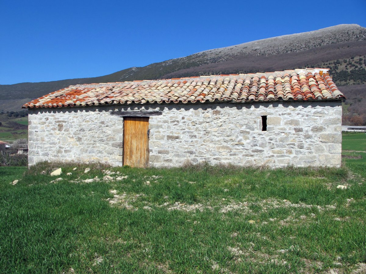 San Juan y San Pablo ermita Ollon