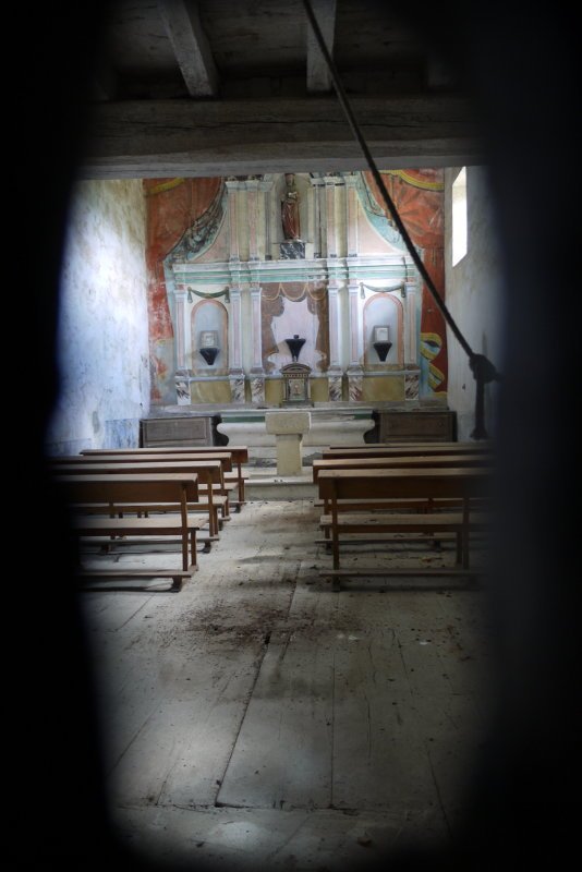 Barrualdea, sarrailaren zulotik