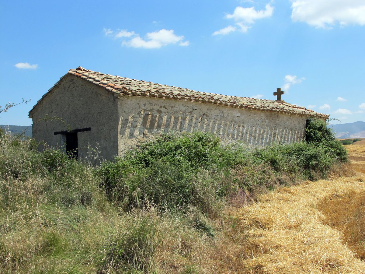 Santa Barbara ermita Ukar aldean
