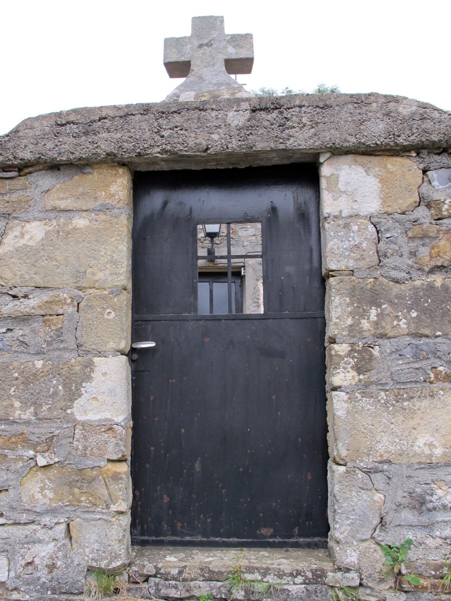 San Bixente ermita Areantzako hilerrian