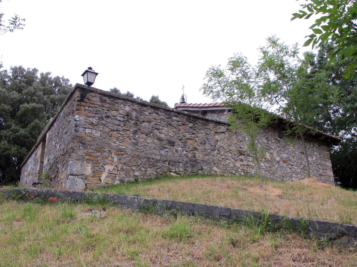 San Bixente ermita Areantzako hilerrian
