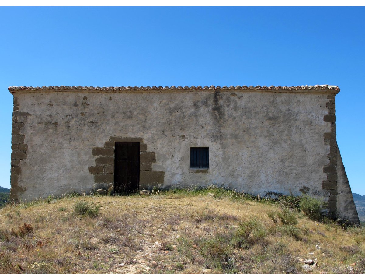 Ermita de la Cruz Artazu aldean