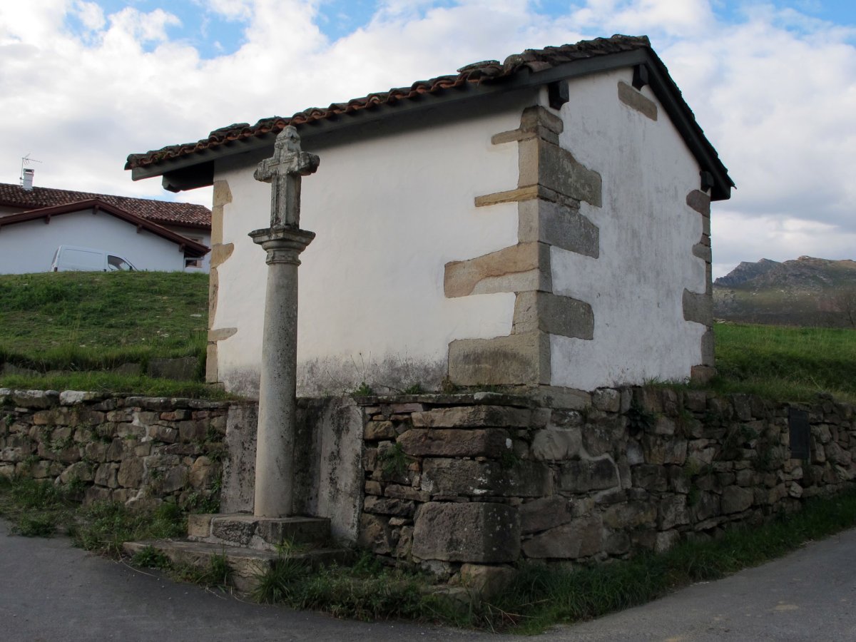 Gurutze Saindua ermita Saran