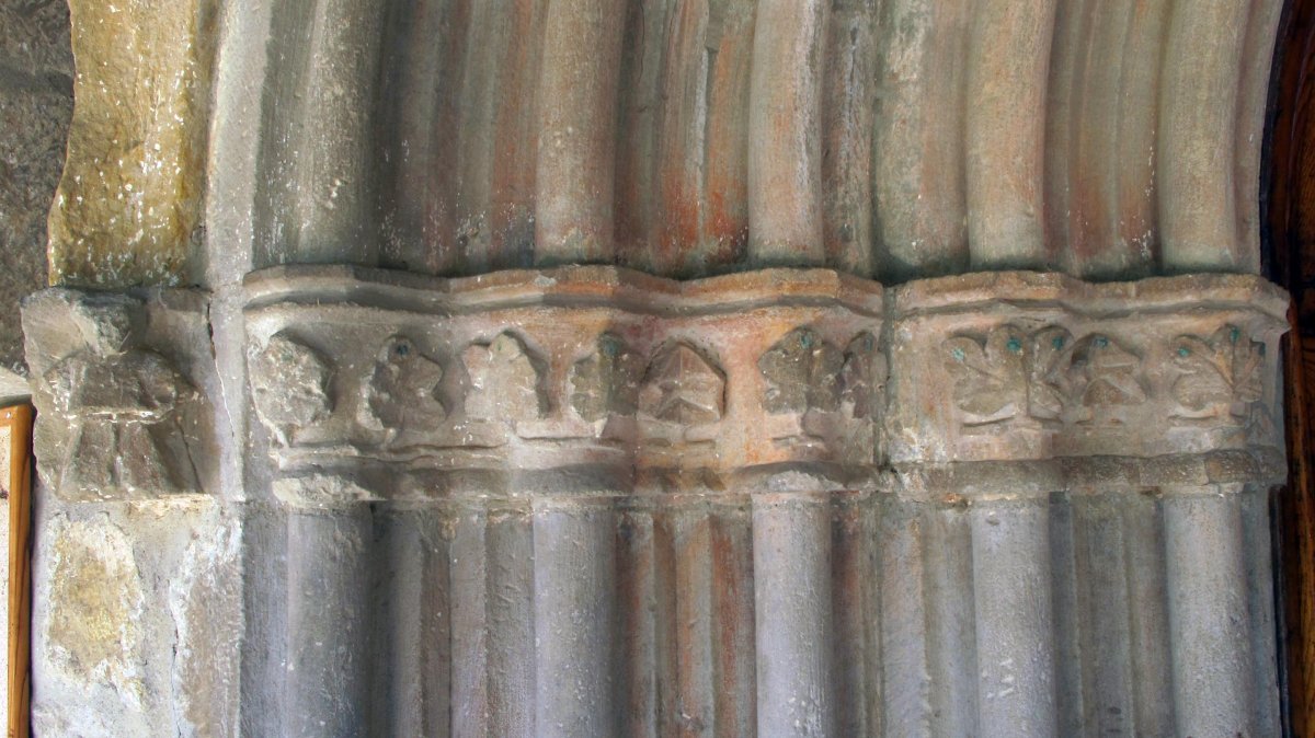 Elizaren sarrerako atea