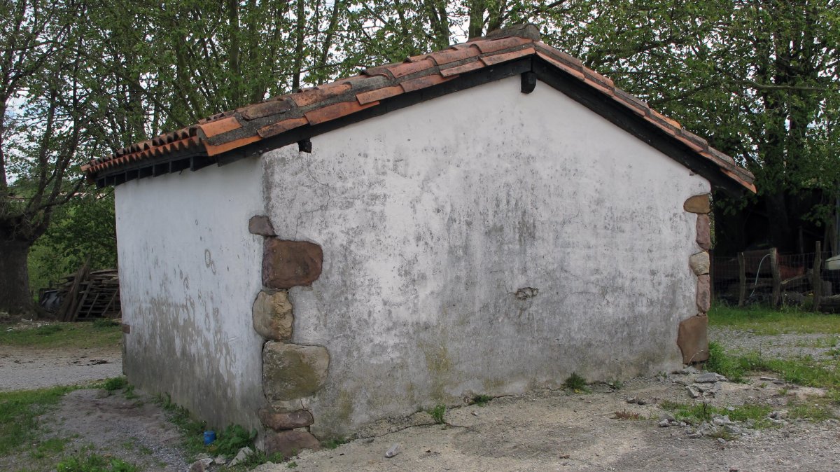 Ihartzebeherebordako ermita Saran