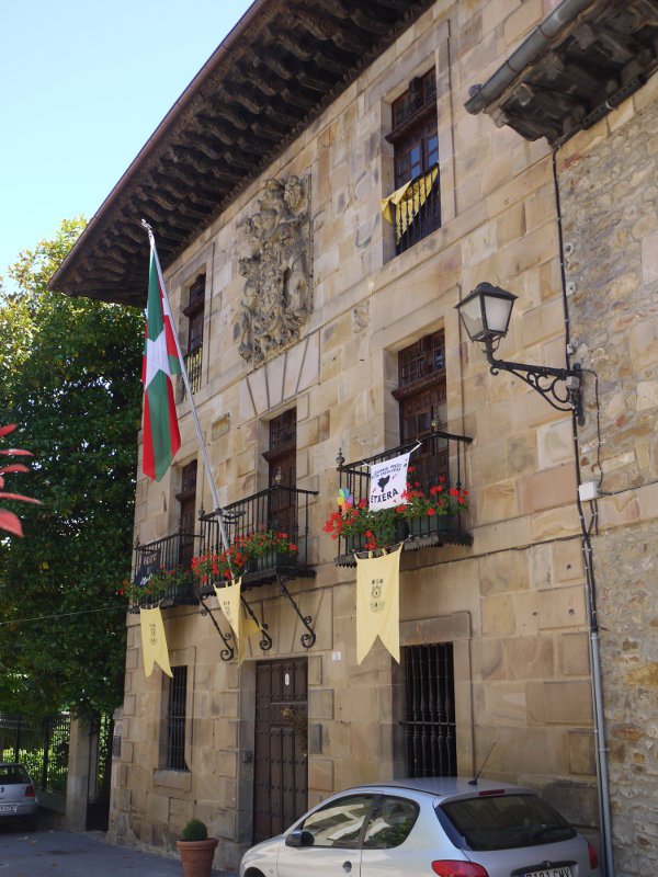 Lardizabal jauregia (udaletxea), Segura