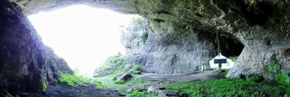 Magdalena ermita Urallaga kobazuloan