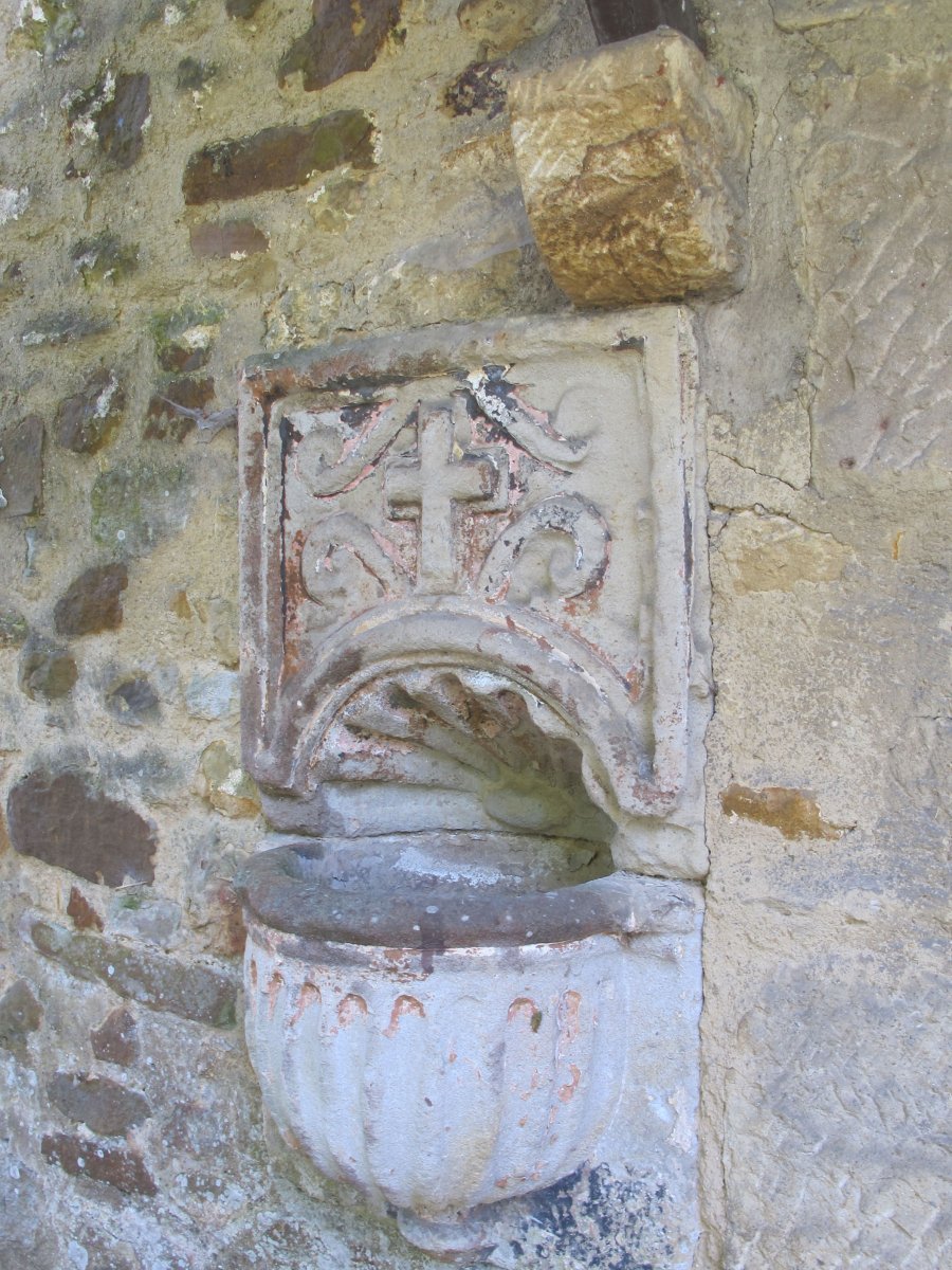 Erdoitzako Andra Mari ermita, Izurtza