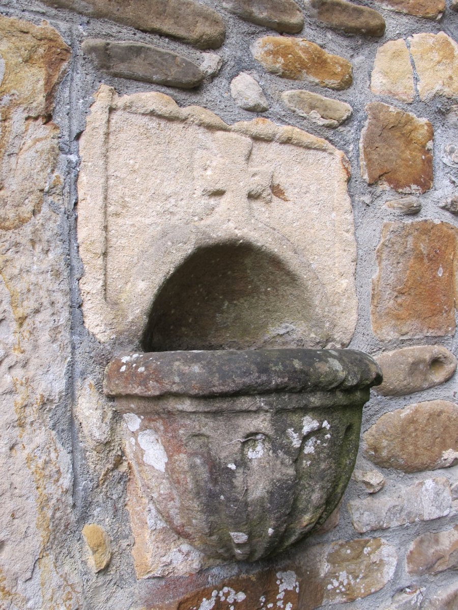 Santo Tomas ermita, Izurtza