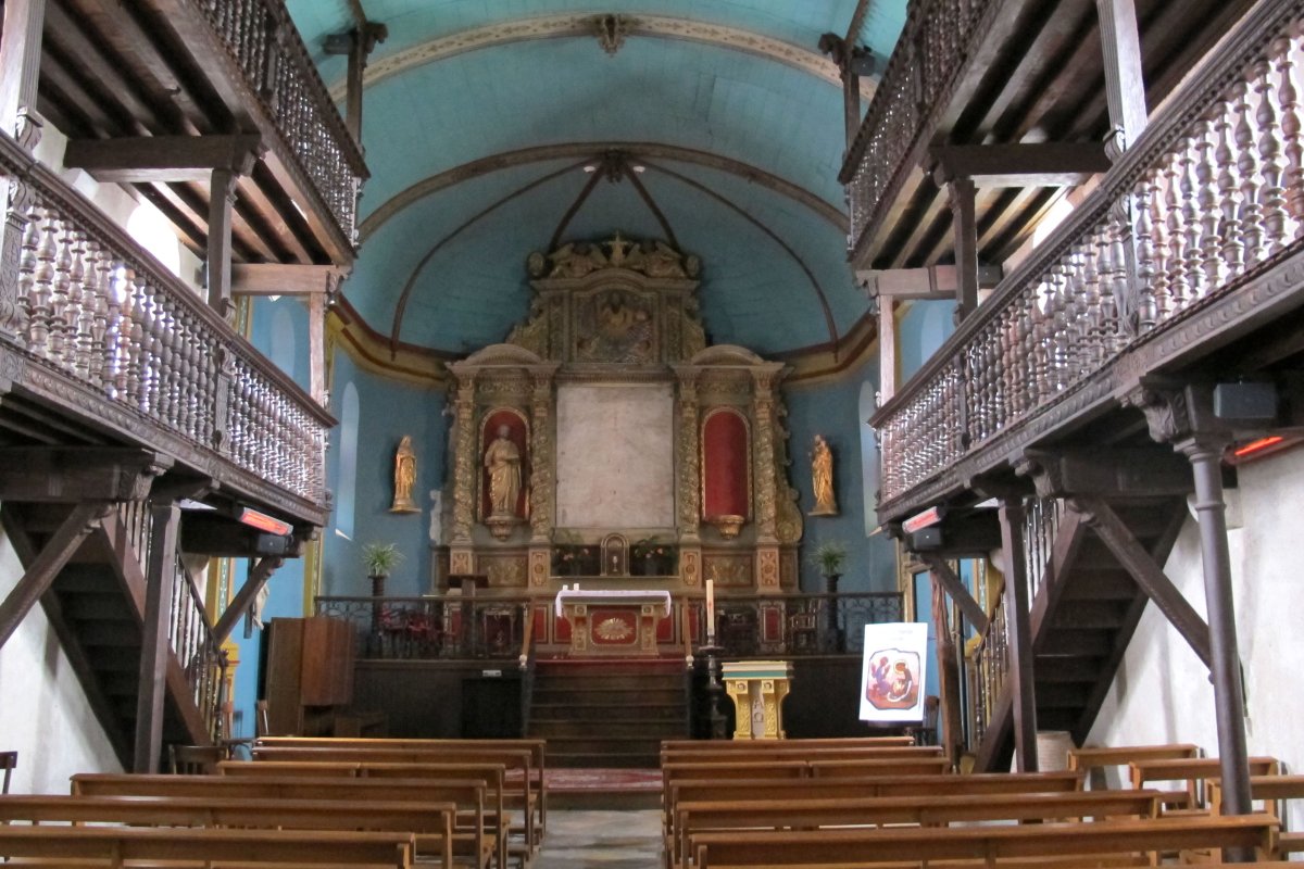 San Juan Bautista eliza, Mugerre